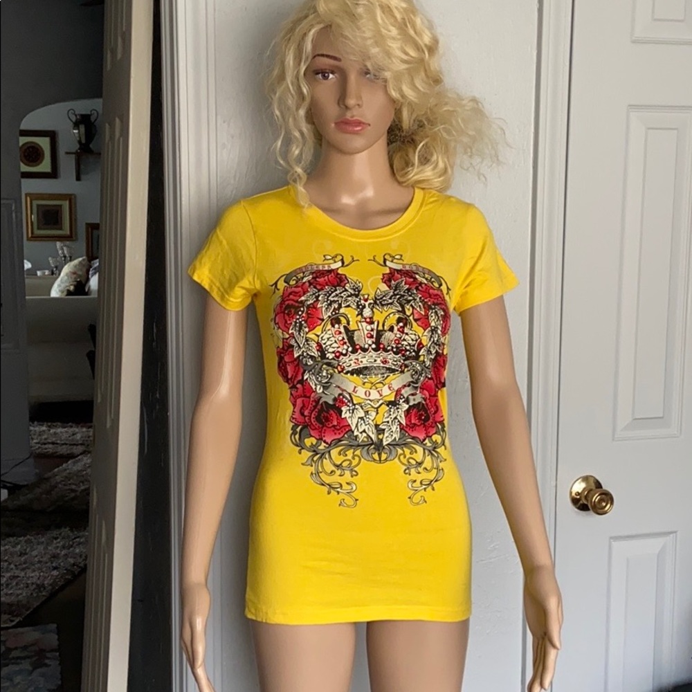 Woman’s tshirt